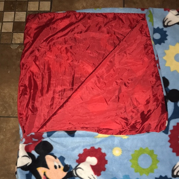 Unisex Child’s Mickey Mouse Sleeping Bag - Picture 3 of 7